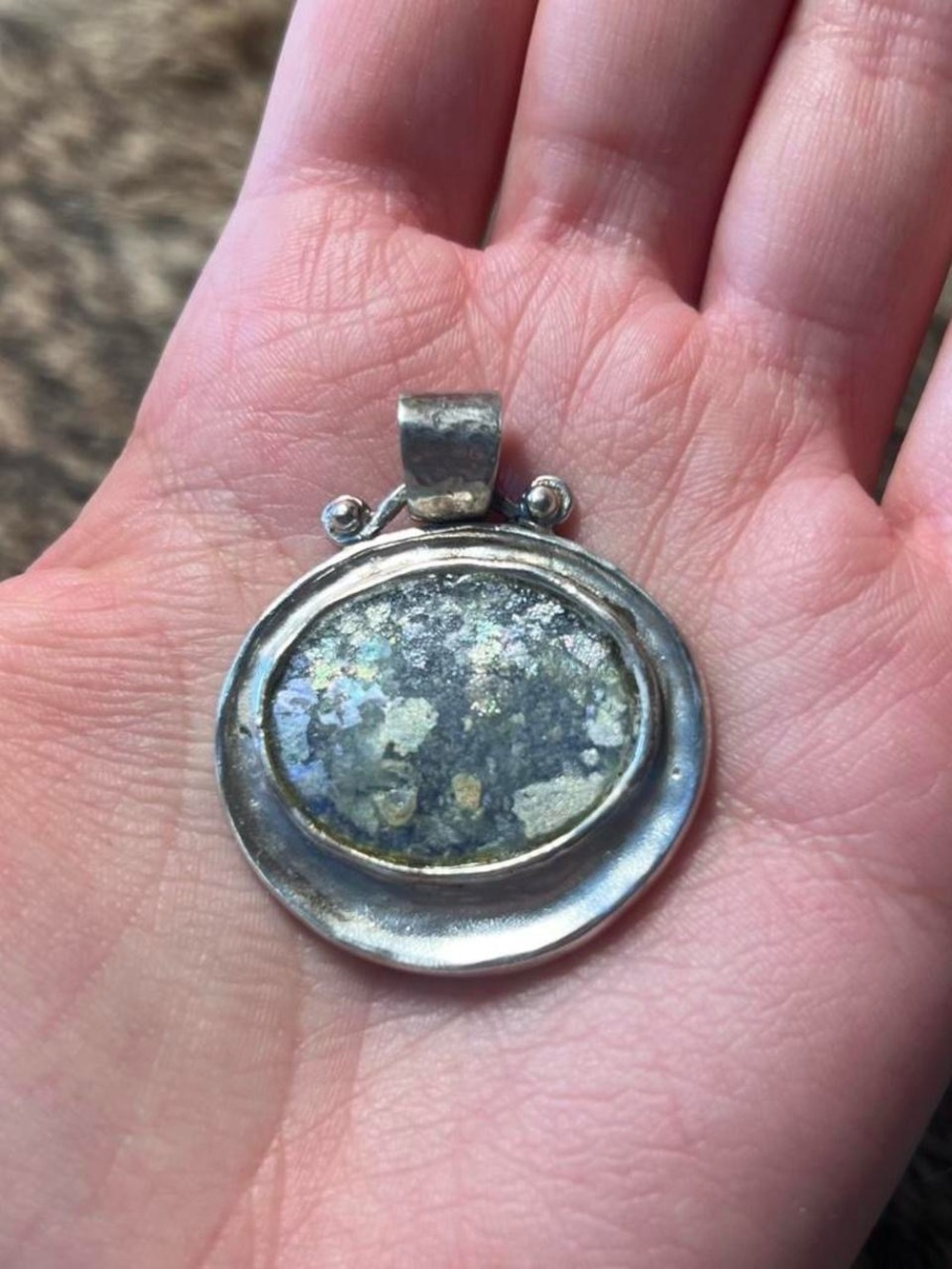 Sterling silver Lulu Hamersztein roman glass pendant